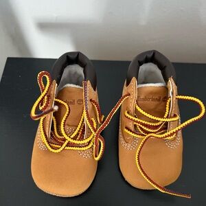 TIMBERLAND baby booties